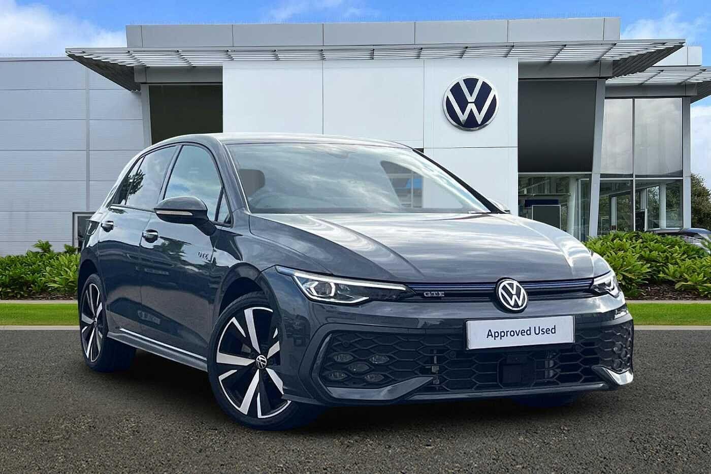 Main listing image - Volkswagen Golf GTE