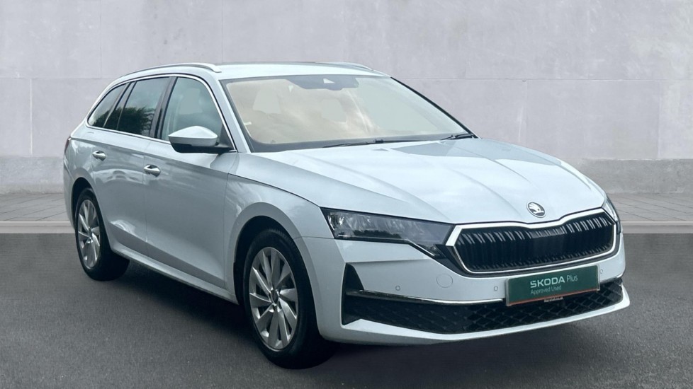 Main listing image - Skoda Octavia Estate