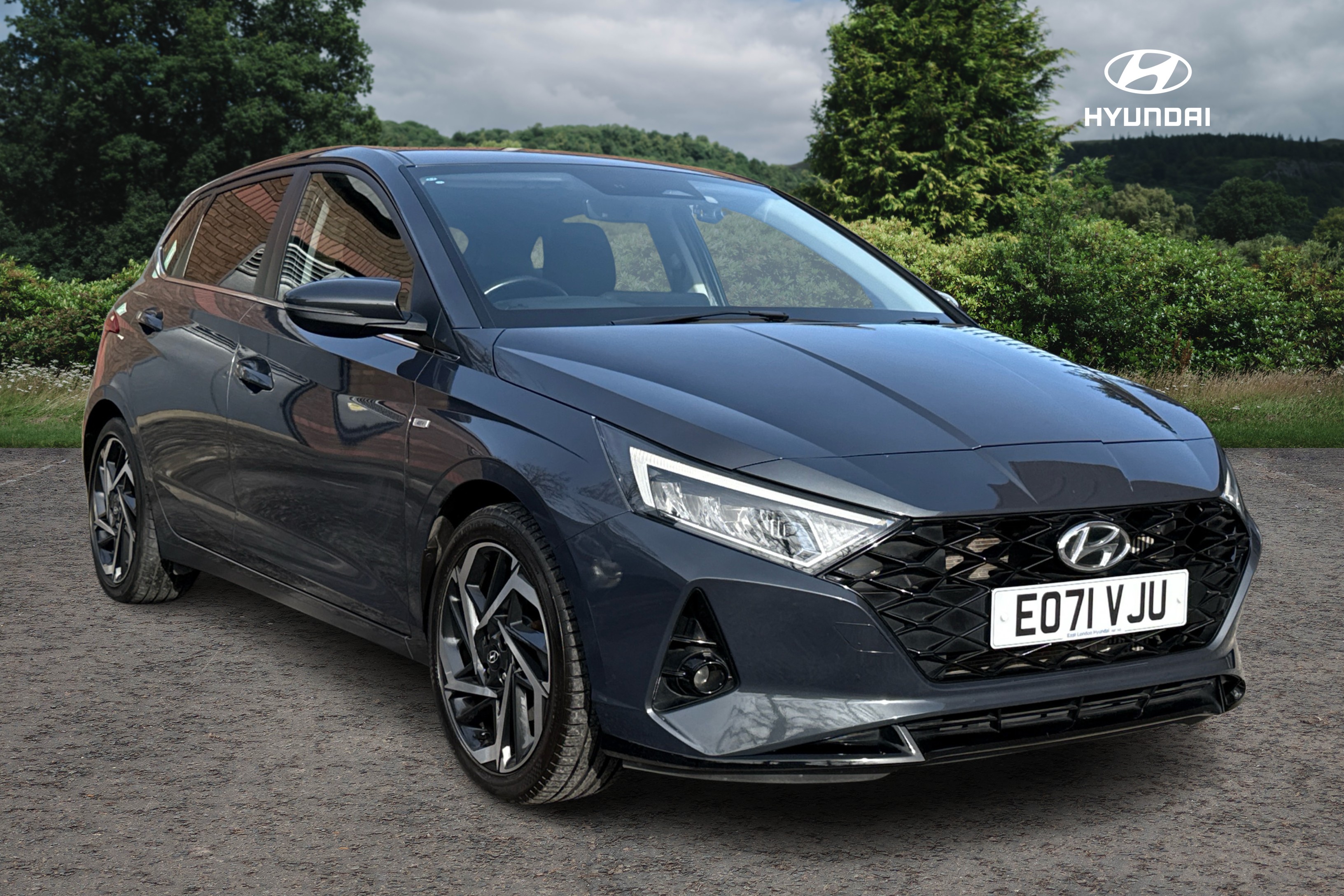 Main listing image - Hyundai i20