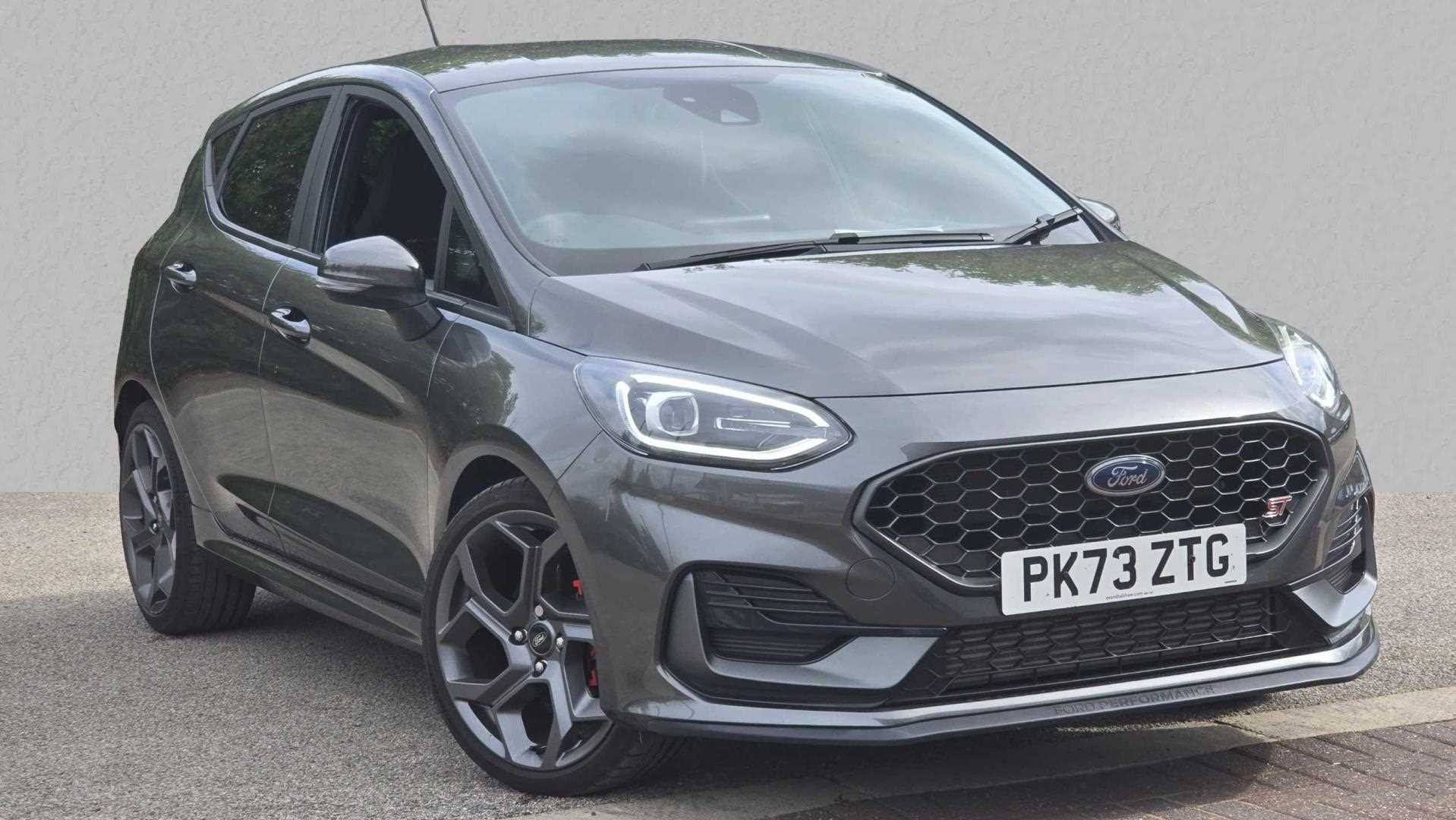 Main listing image - Ford Fiesta ST