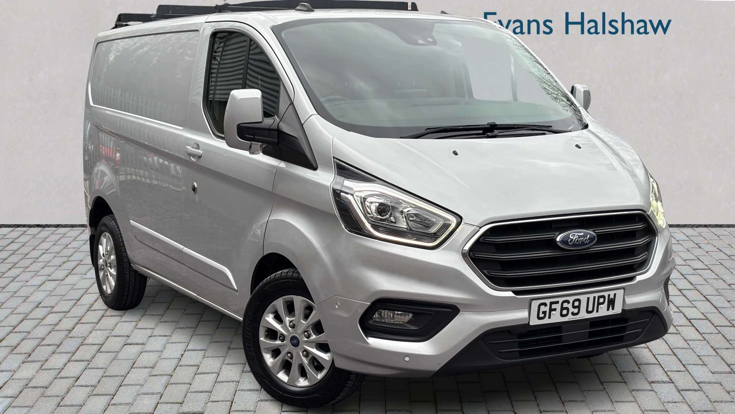 Main listing image - Ford Transit Custom