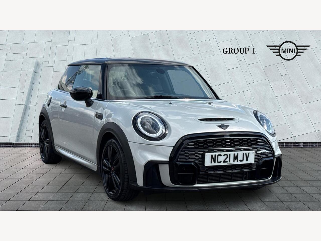 Main listing image - MINI Hatchback