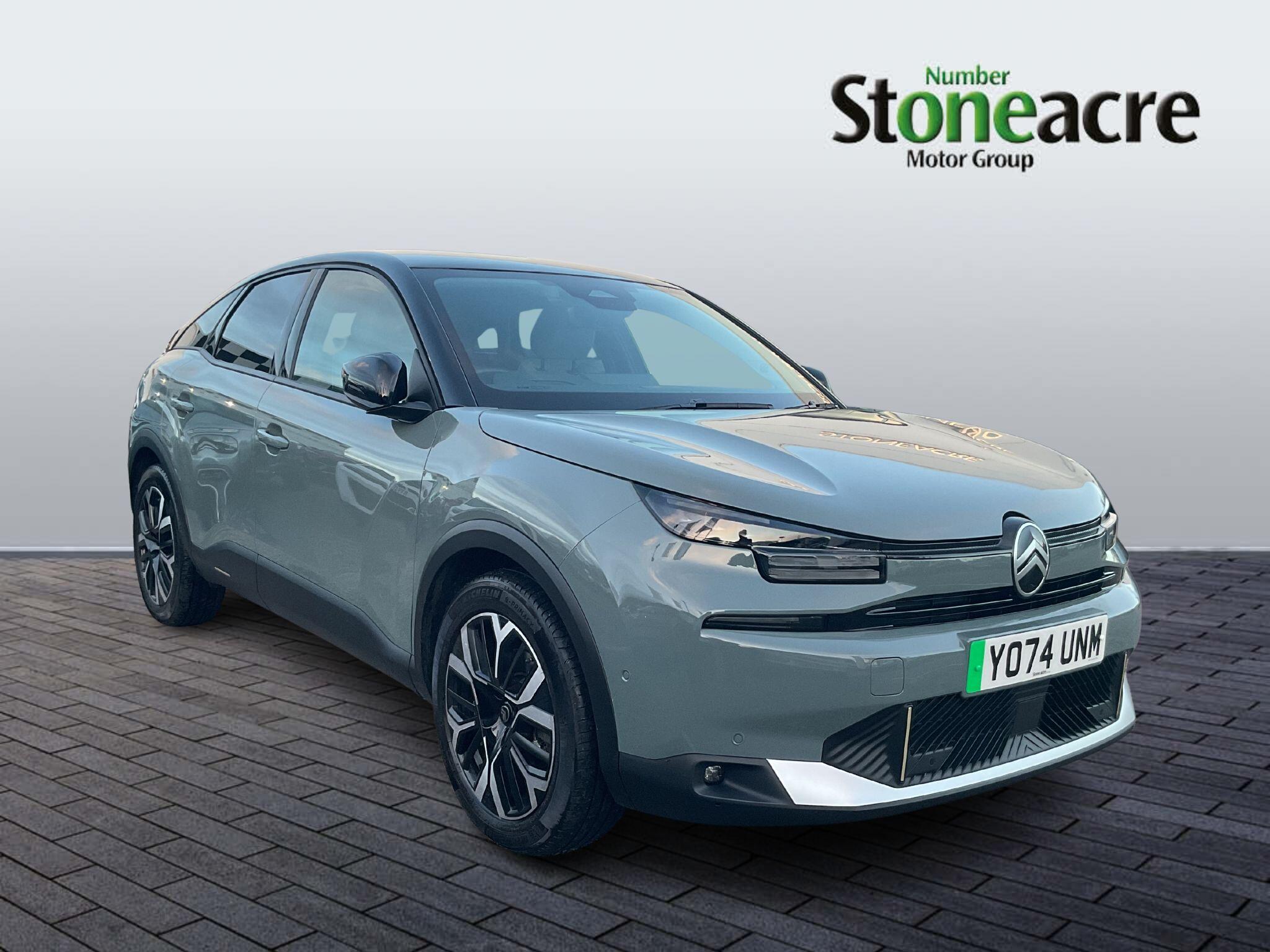 Main listing image - Citroen C4