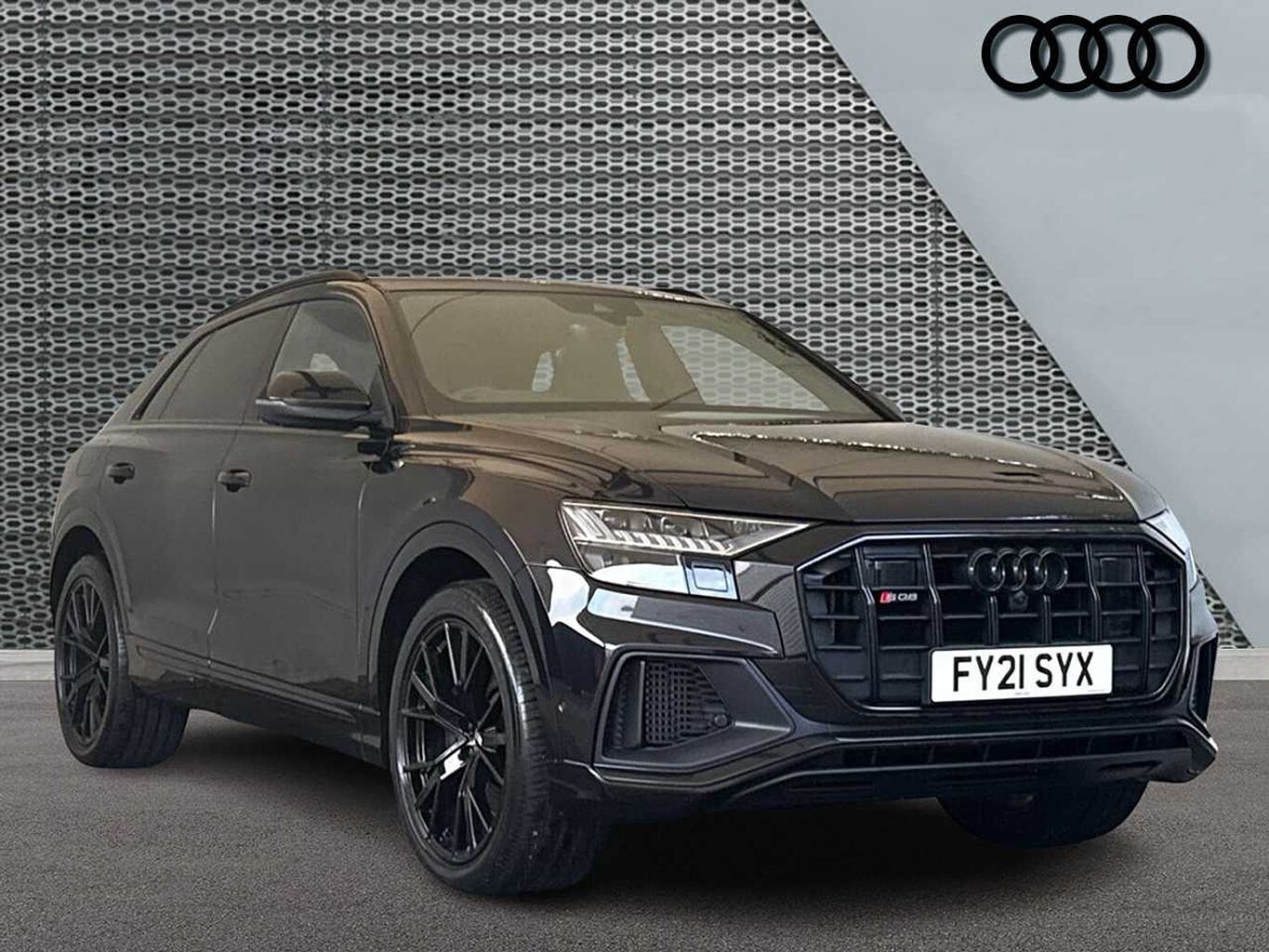 Main listing image - Audi Q8