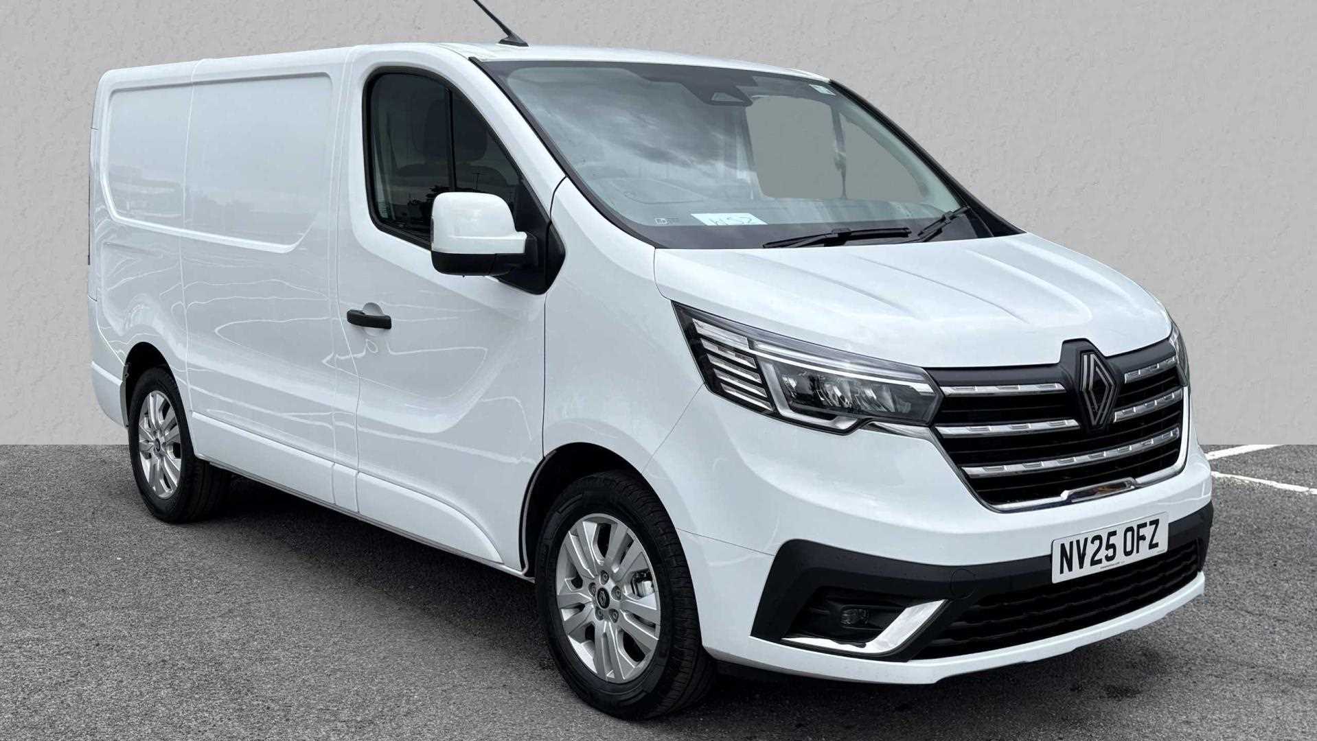 Main listing image - Renault Trafic