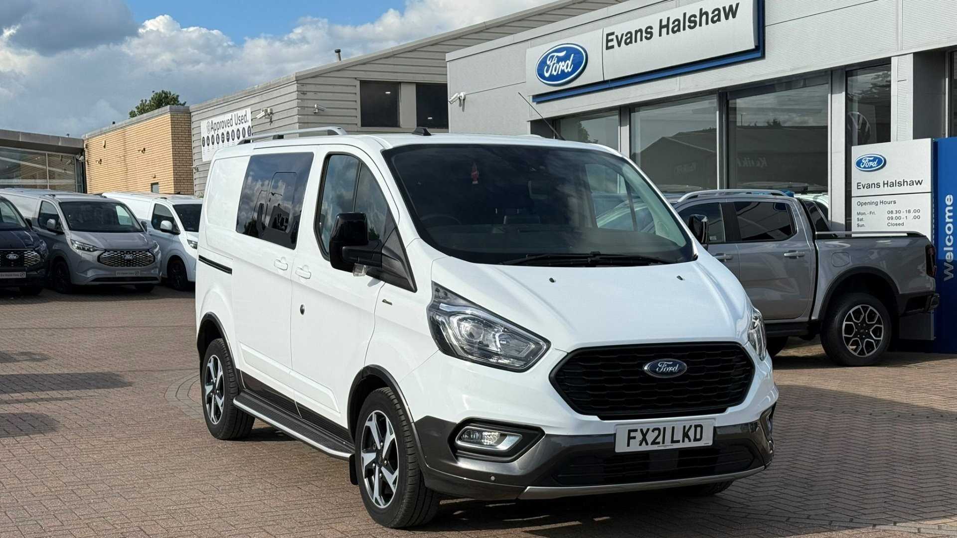 Main listing image - Ford Transit Custom