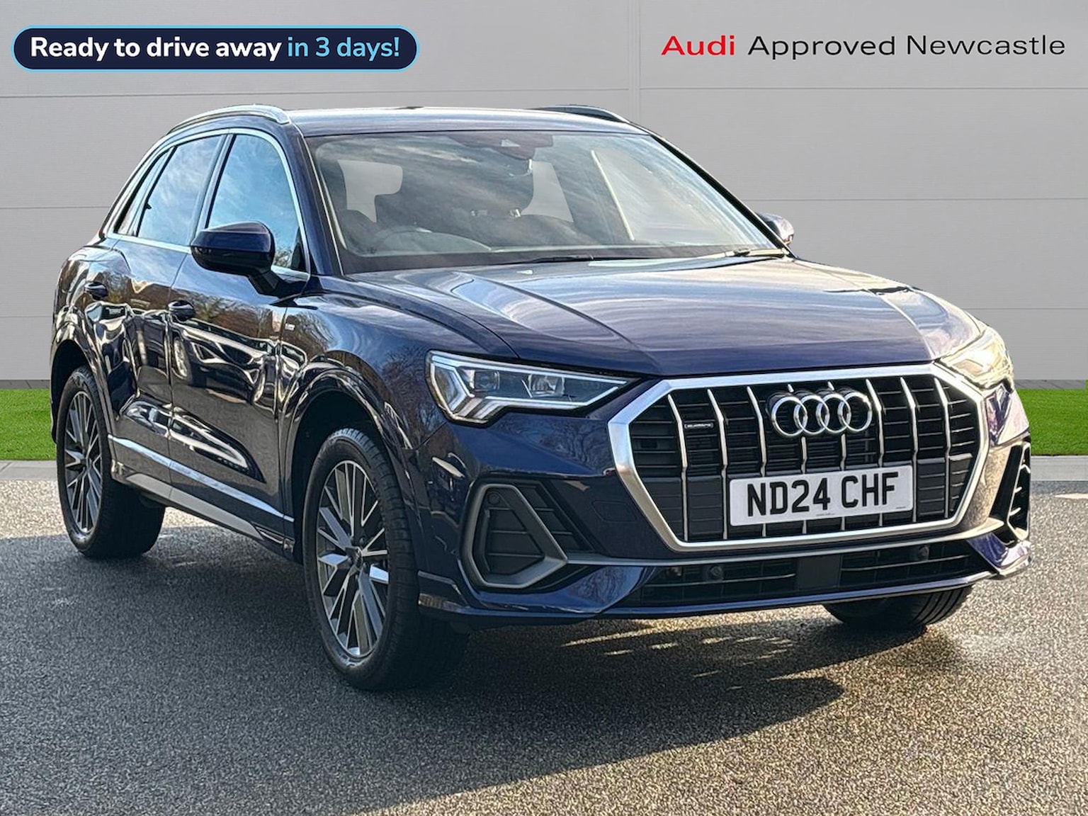 Main listing image - Audi Q3