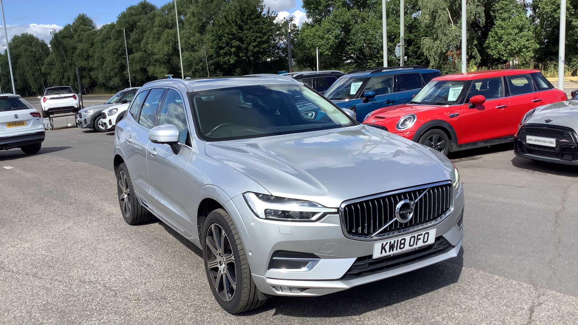 Main listing image - Volvo XC60