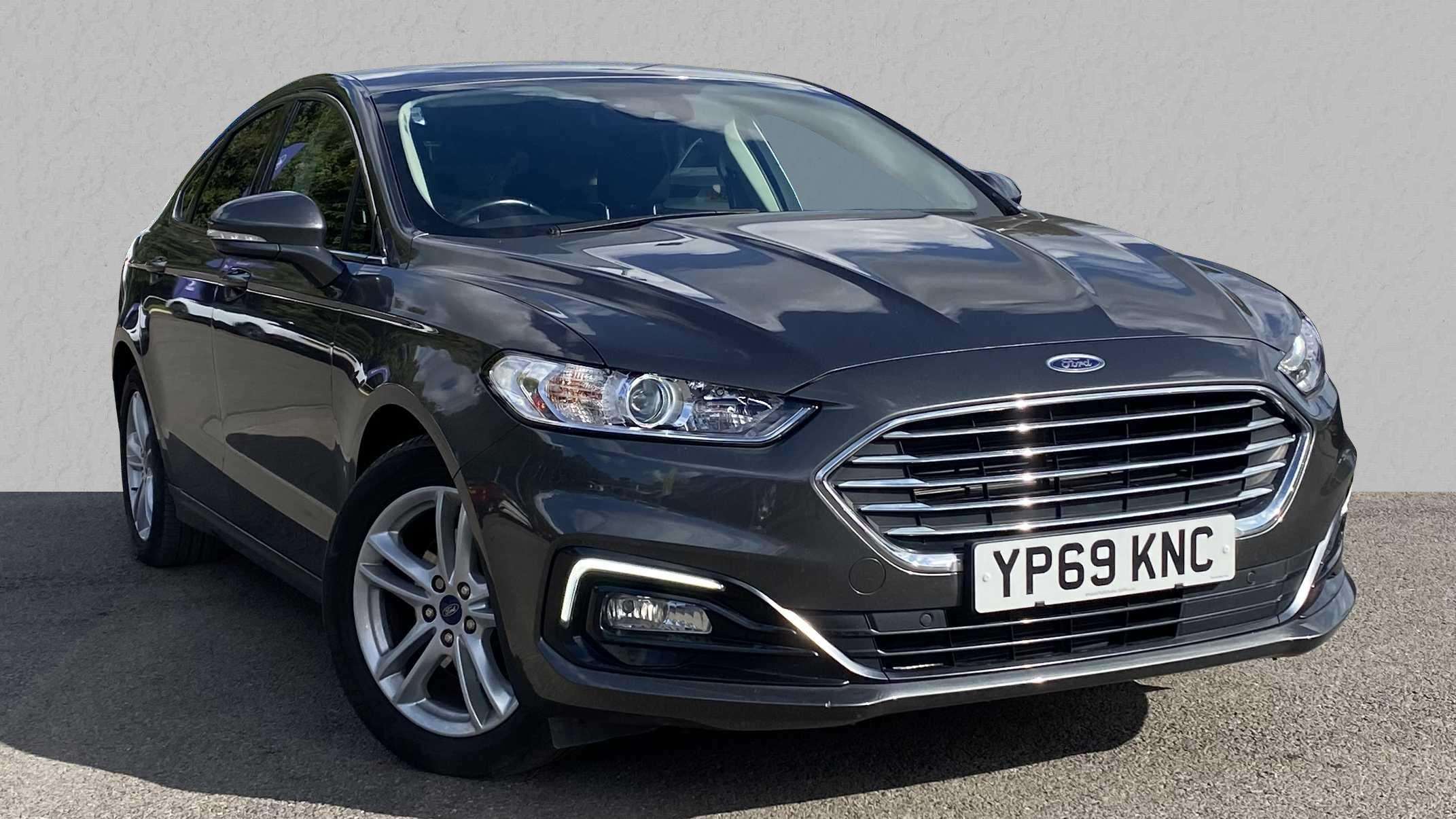 Main listing image - Ford Mondeo