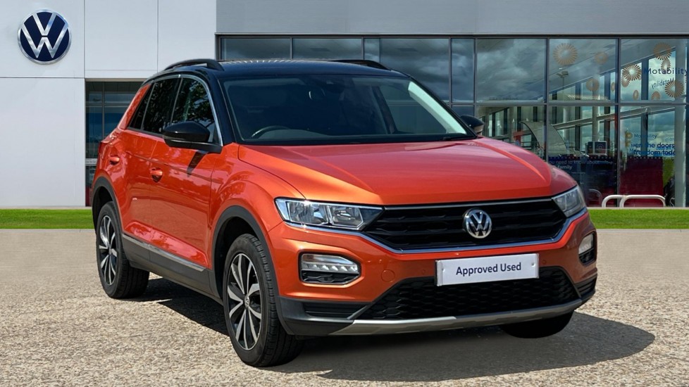 Main listing image - Volkswagen T-Roc