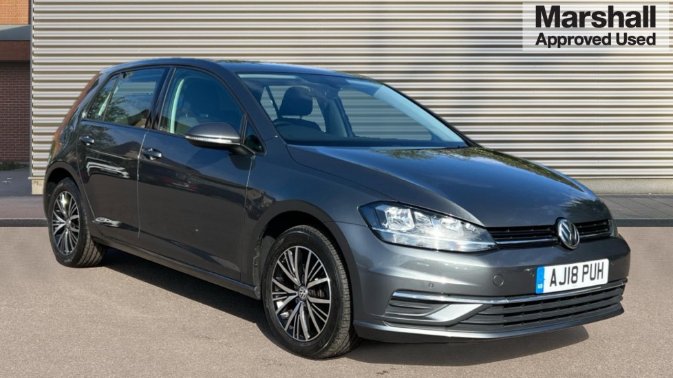 Main listing image - Volkswagen Golf