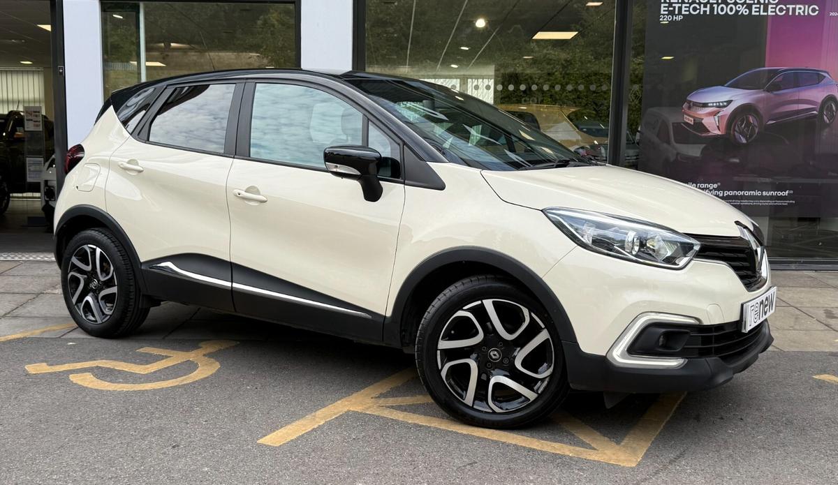 Main listing image - Renault Captur