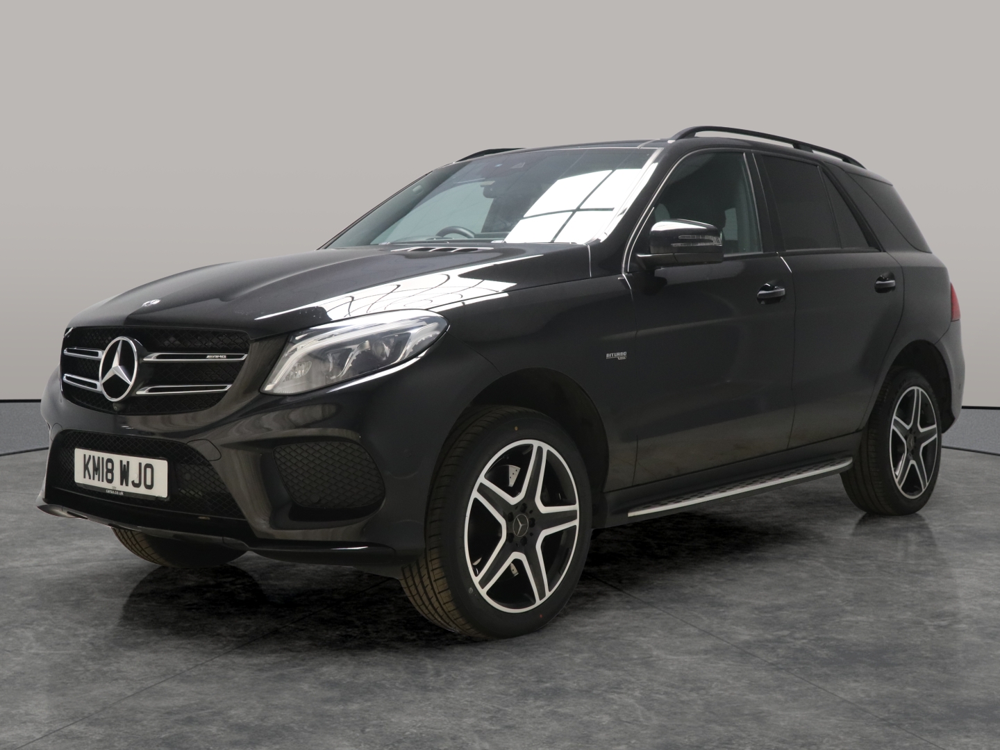 Main listing image - Mercedes-Benz GLE