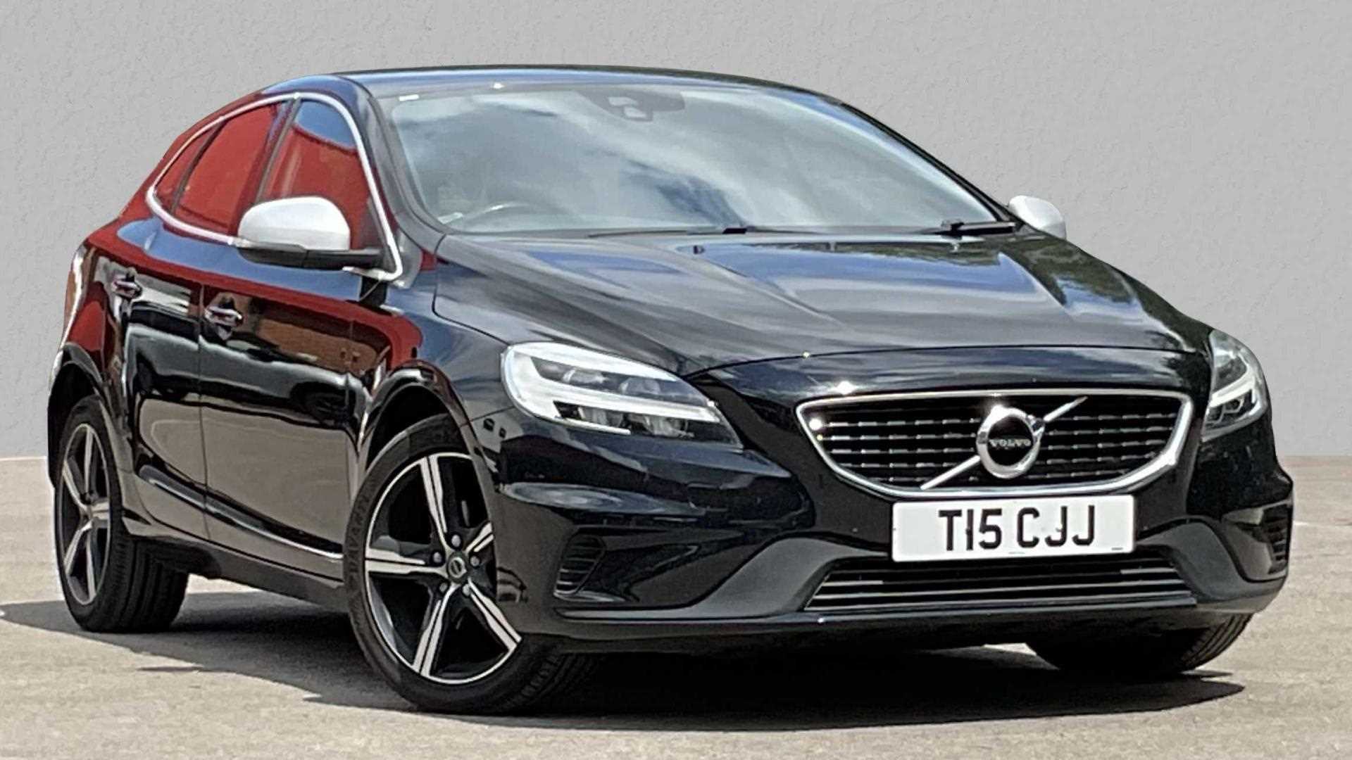 Main listing image - Volvo V40