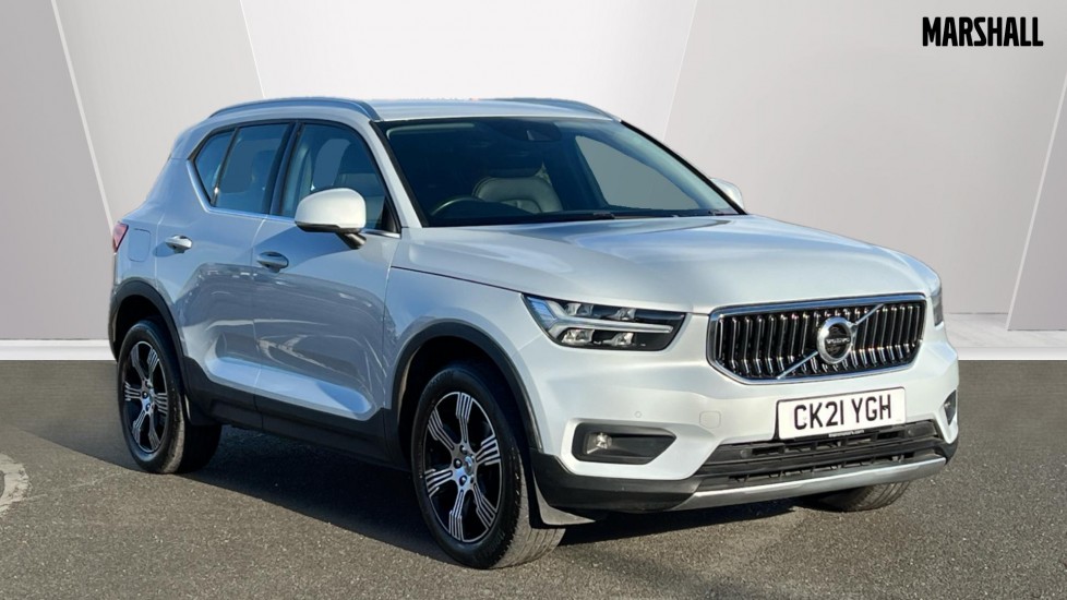 Main listing image - Volvo XC40