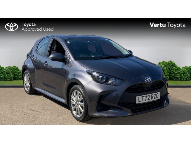 Main listing image - Toyota Yaris