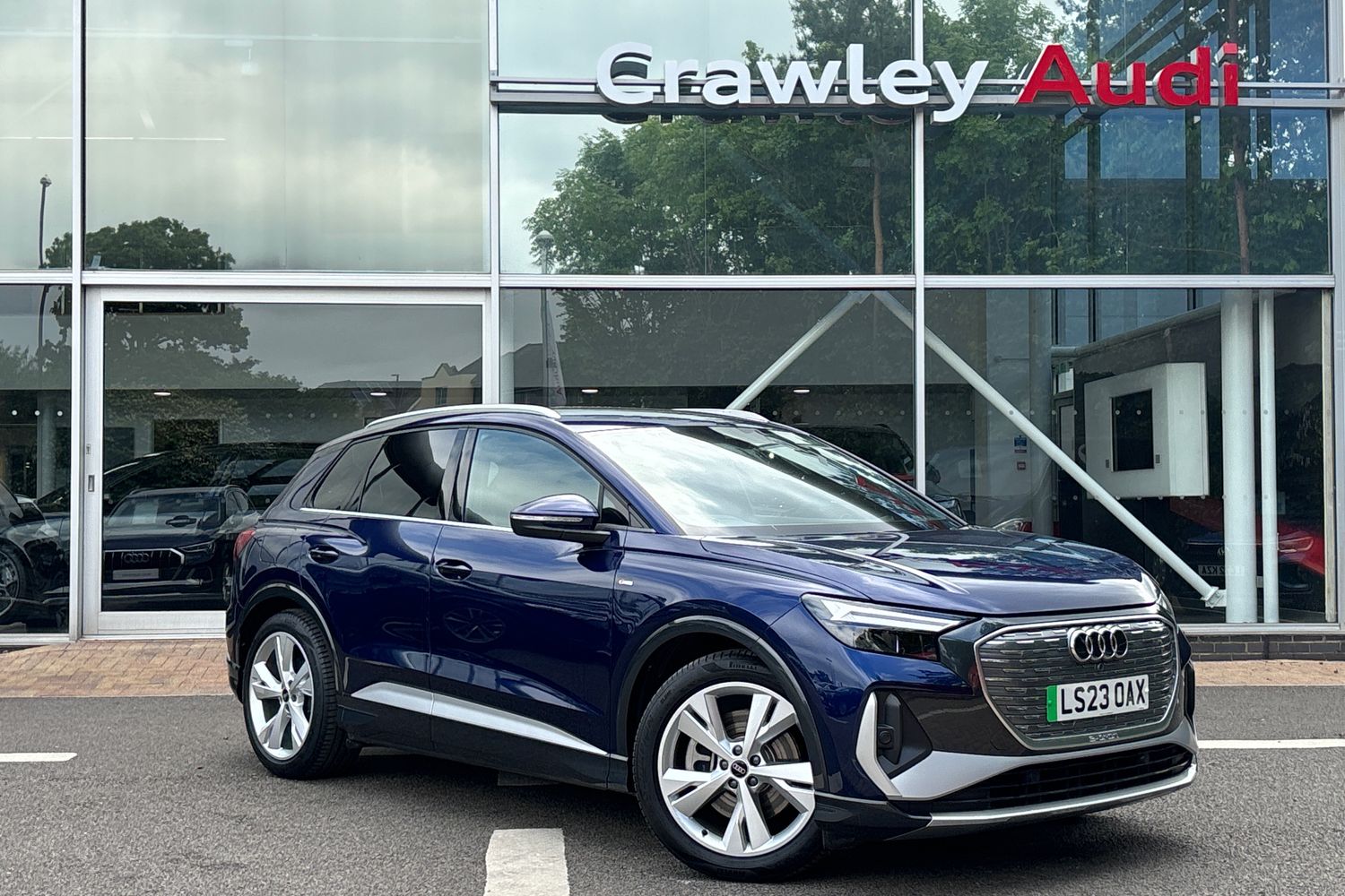 Main listing image - Audi Q4