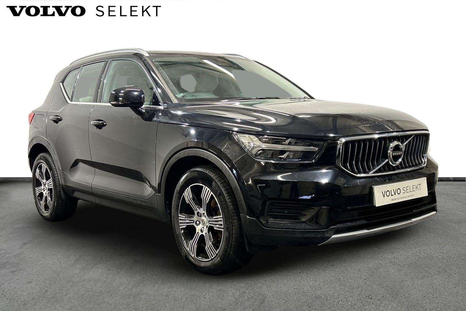 Main listing image - Volvo XC40