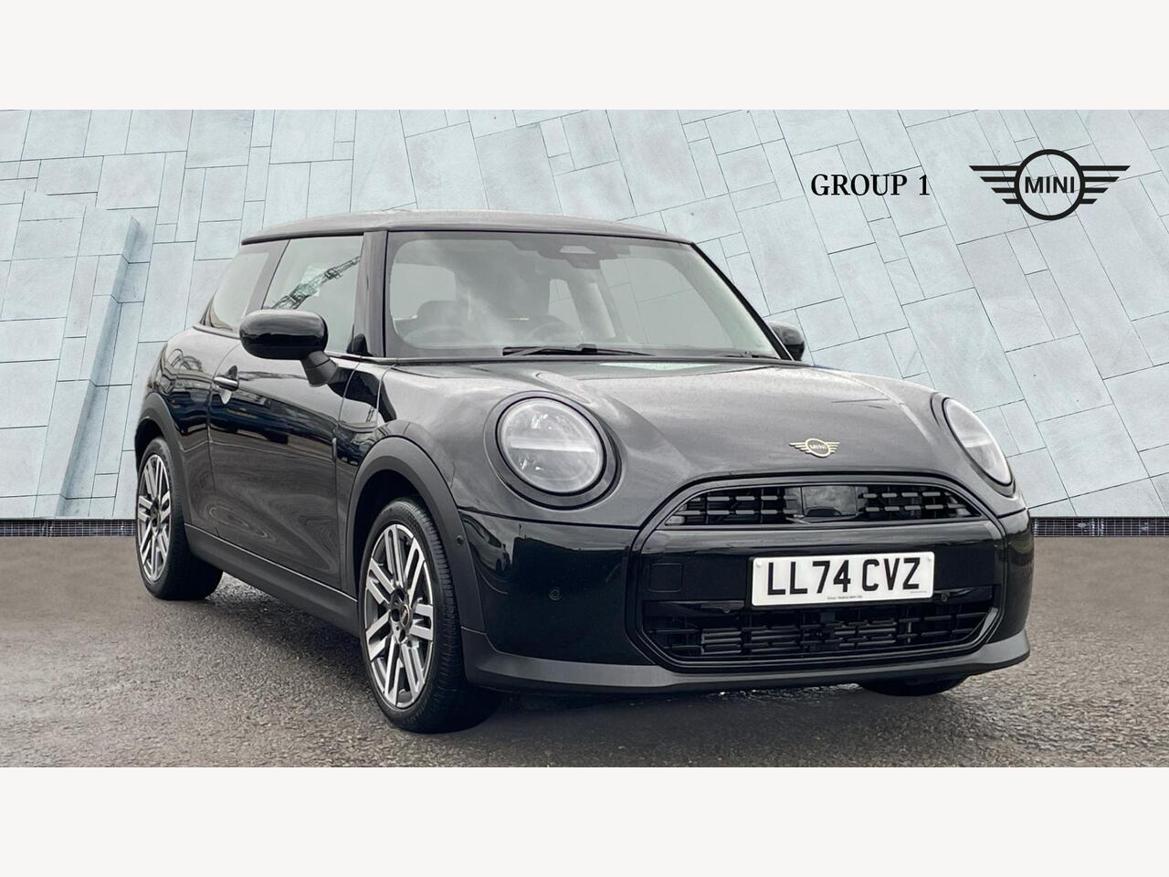 Main listing image - MINI Hatchback