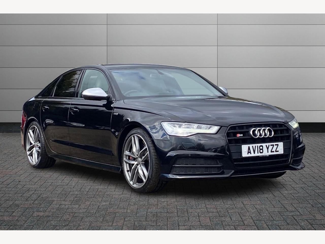 Main listing image - Audi S6