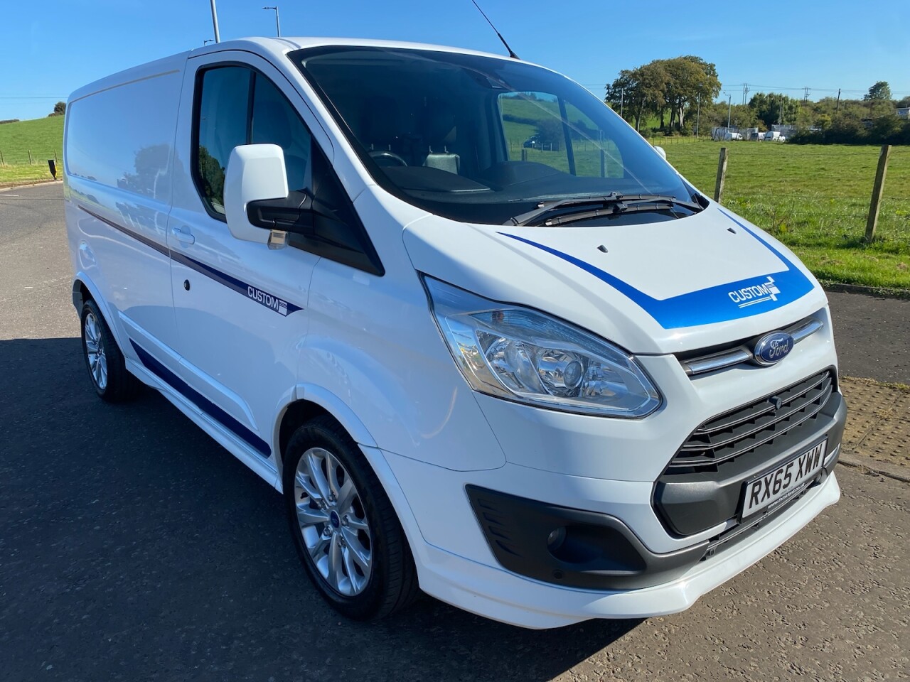 Main listing image - Ford Transit Custom