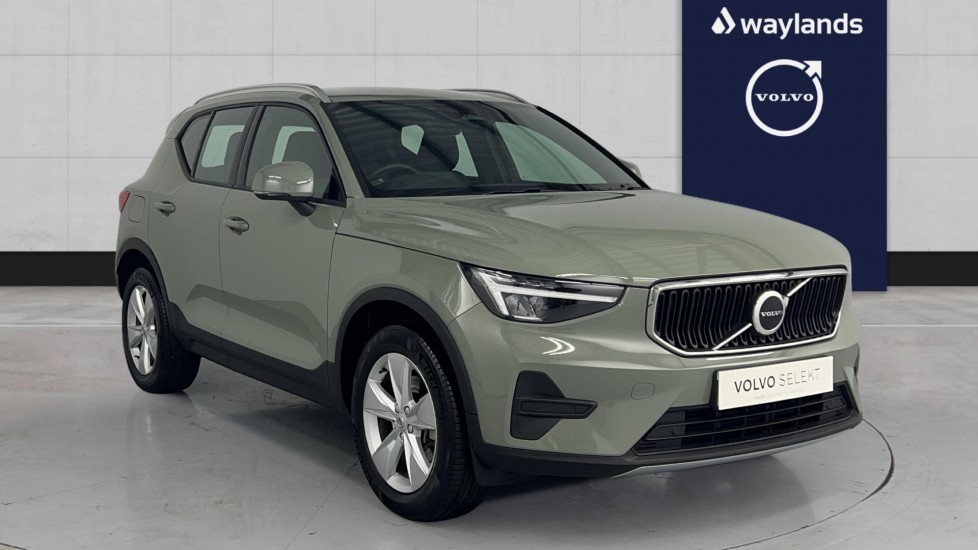 Main listing image - Volvo XC40