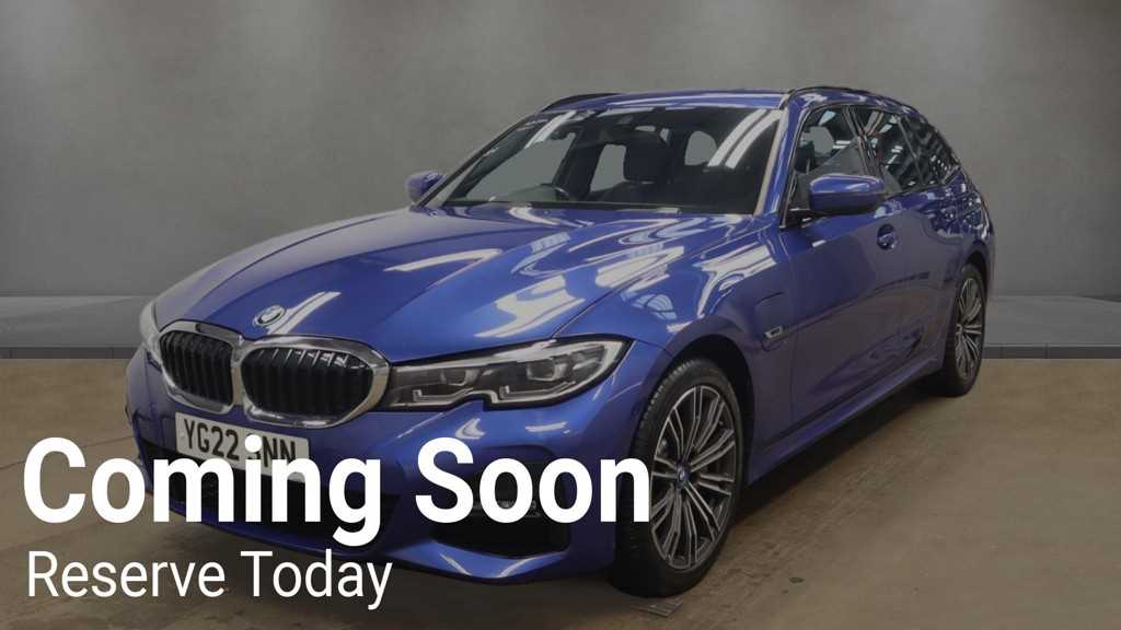 Main listing image - BMW 3 Series Touring