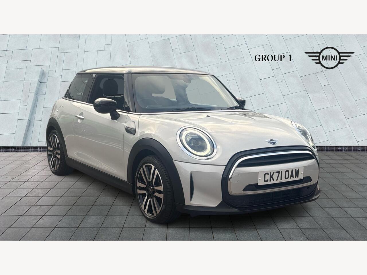 Main listing image - MINI Hatchback