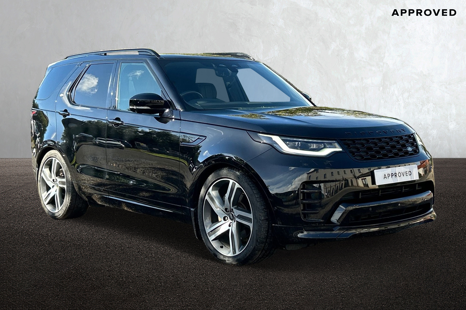 Main listing image - Land Rover Discovery