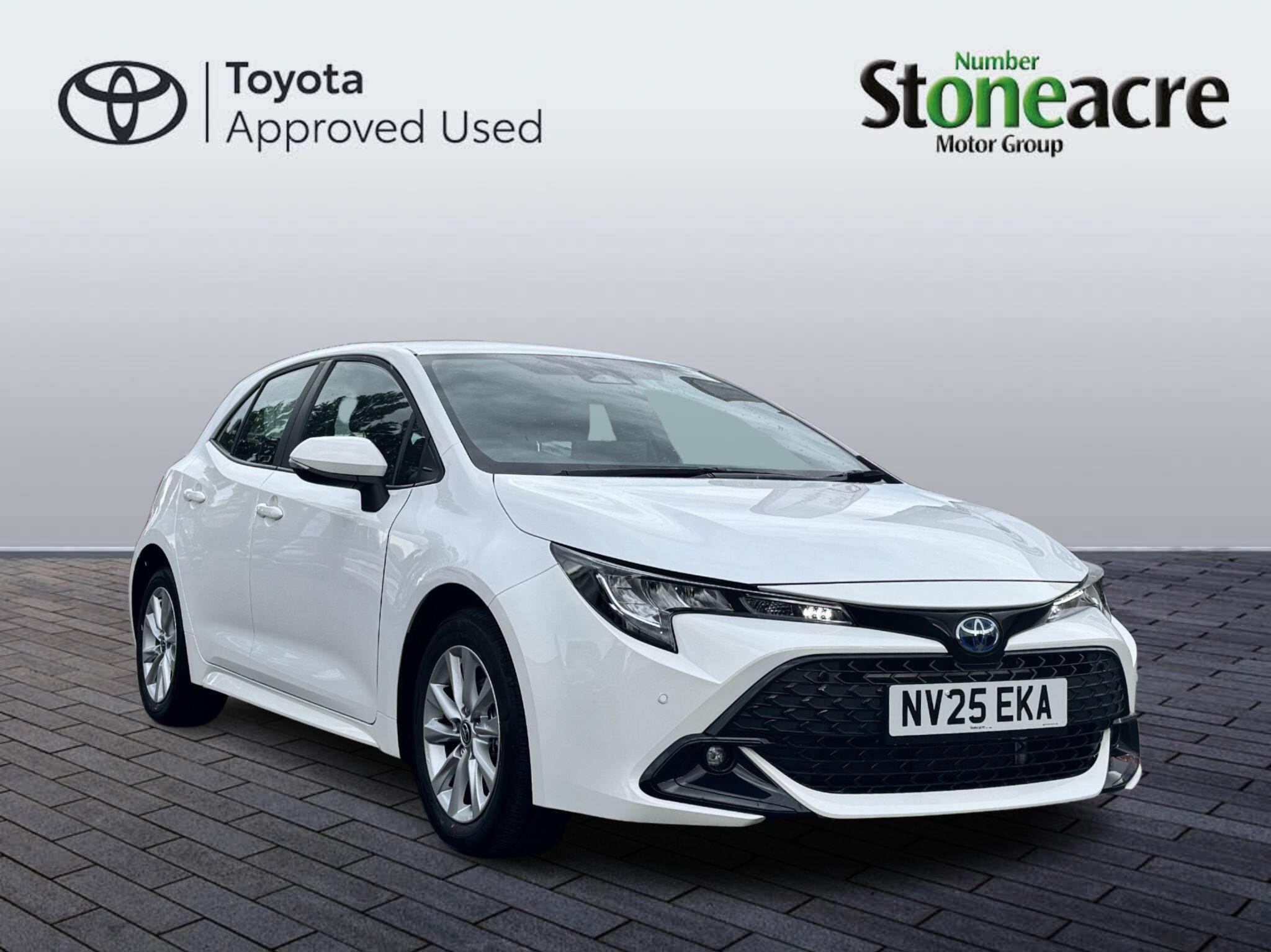 Main listing image - Toyota Corolla