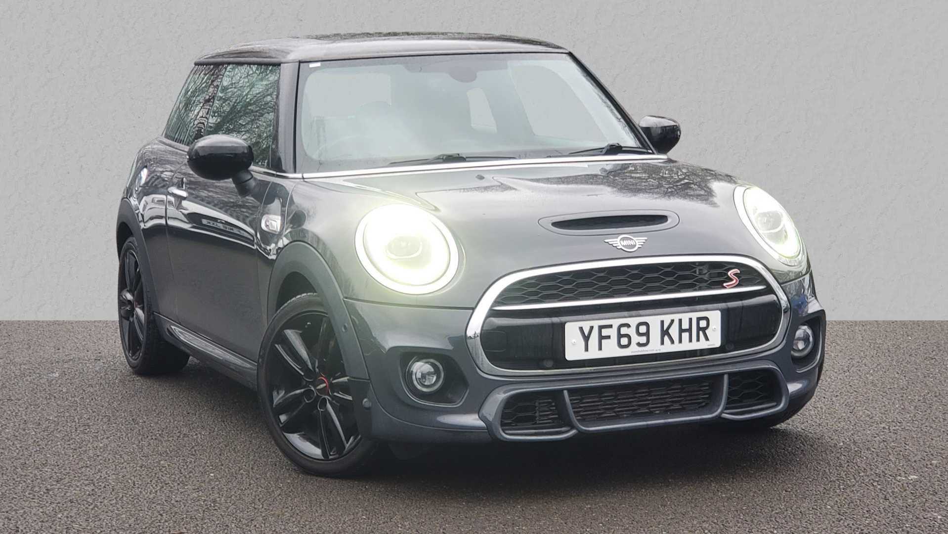 Main listing image - MINI Hatchback