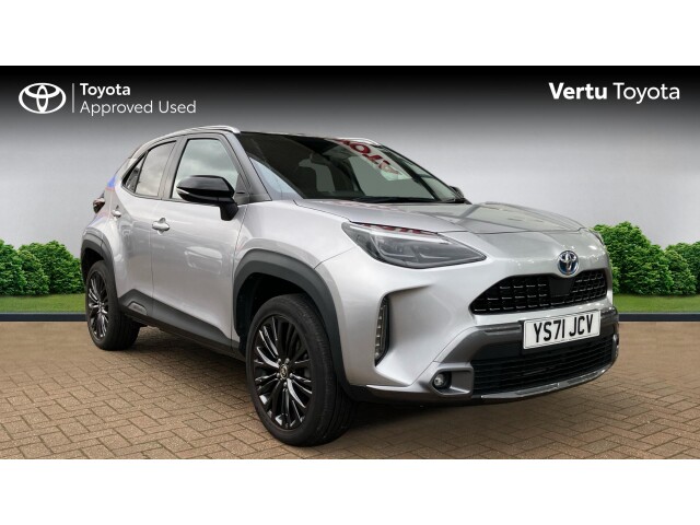 Main listing image - Toyota Yaris Cross