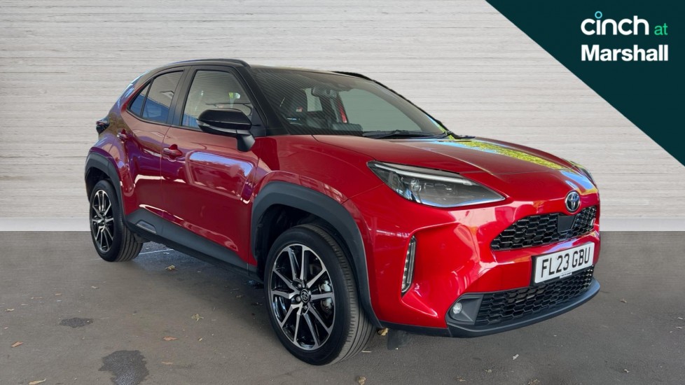 Main listing image - Toyota Yaris Cross