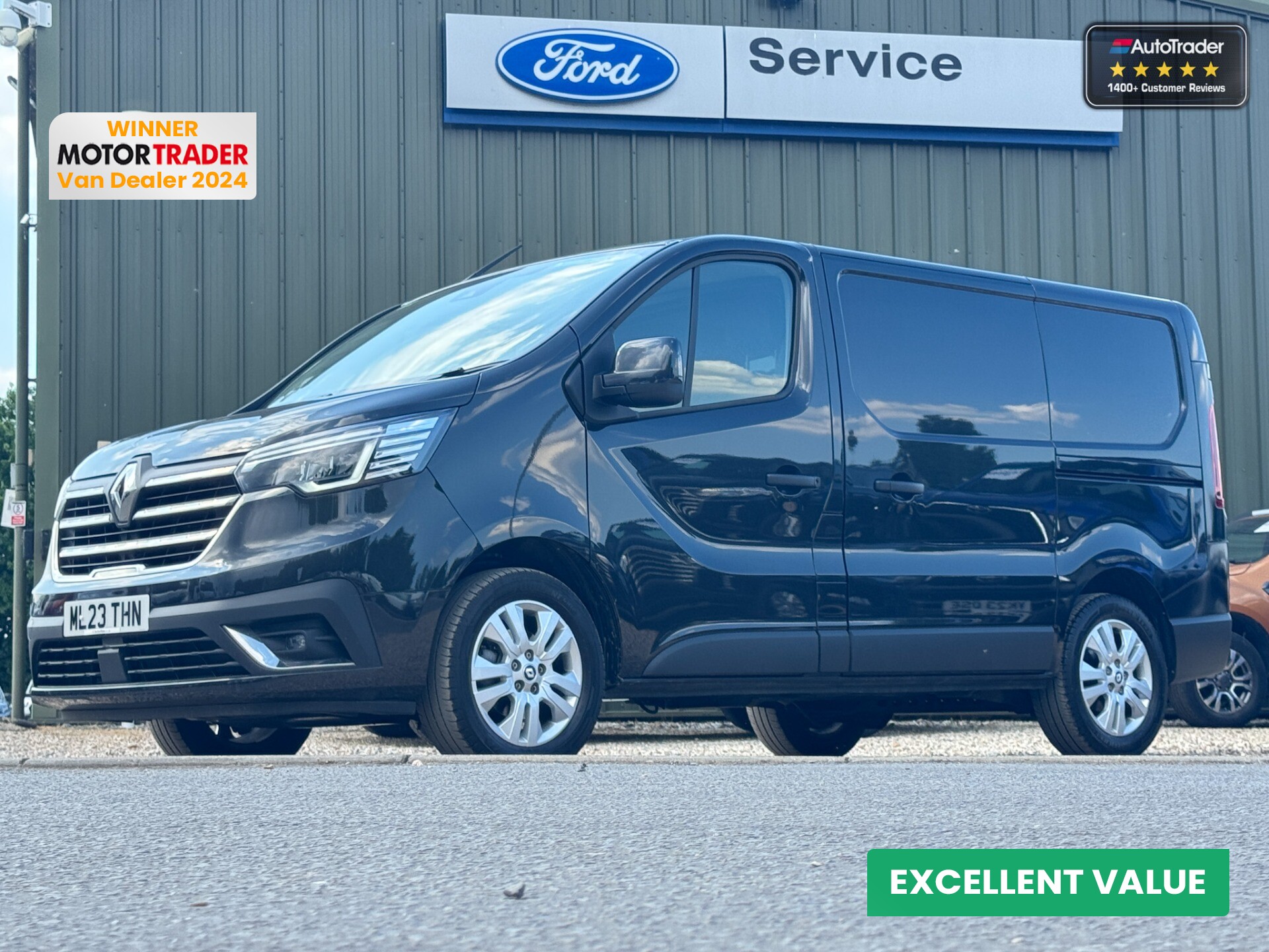 Main listing image - Renault Trafic