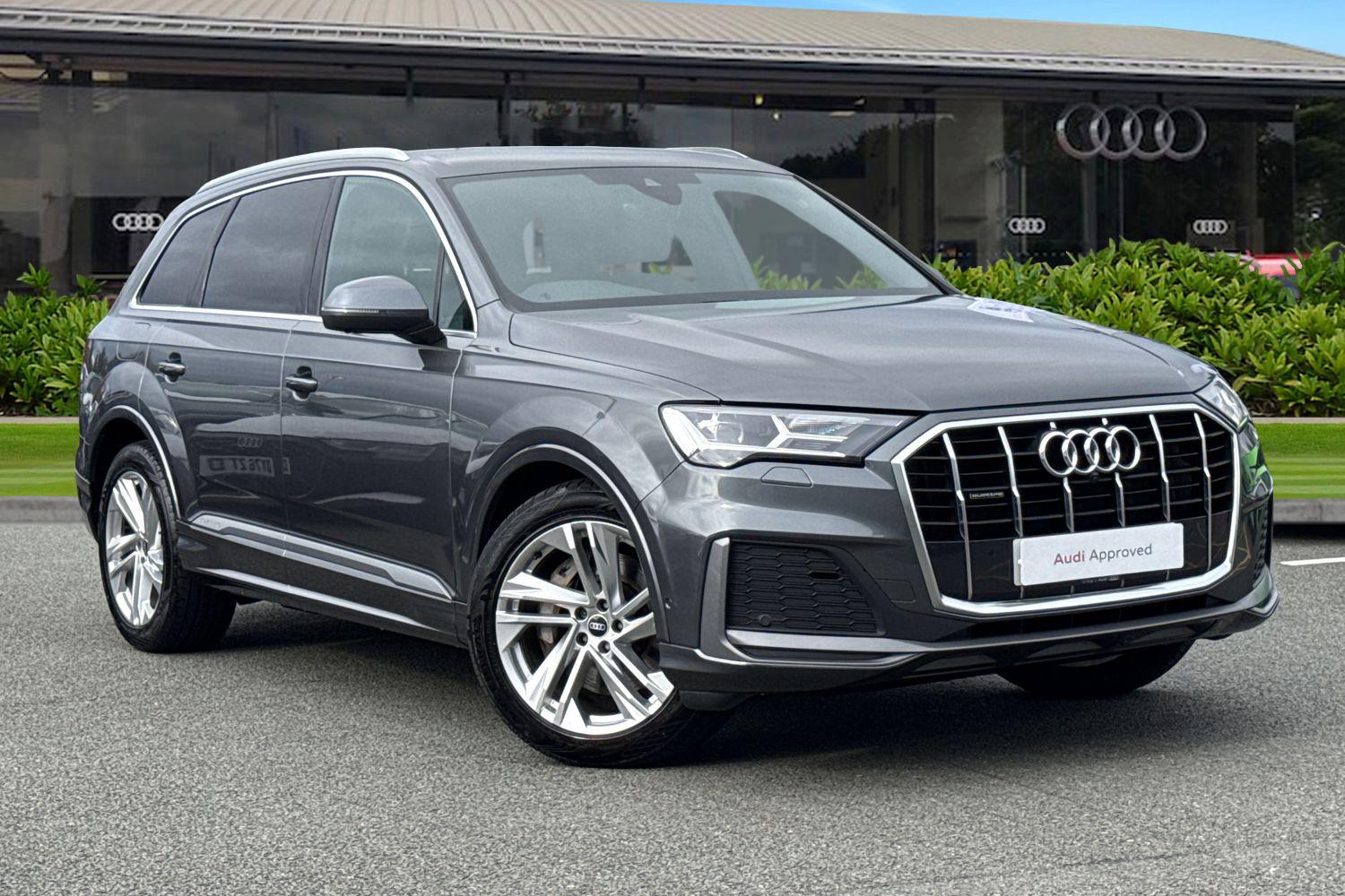 Main listing image - Audi Q7