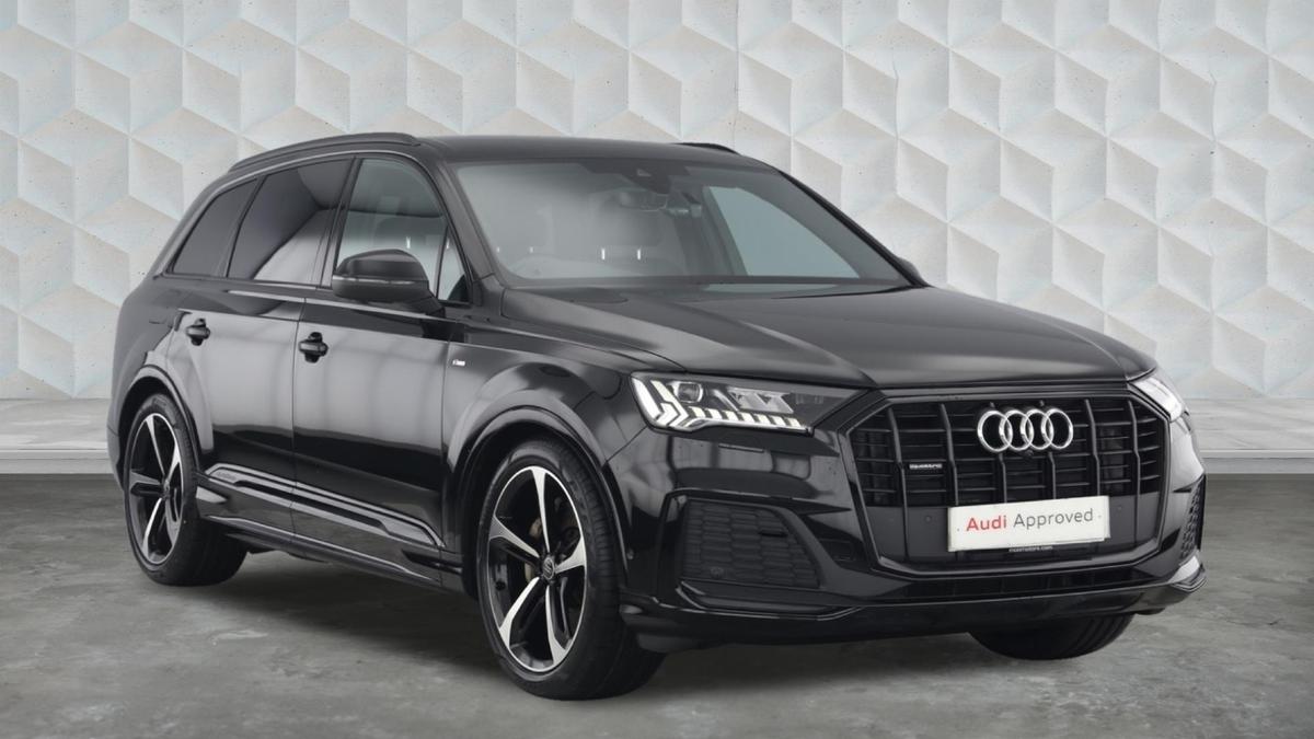 Main listing image - Audi Q7