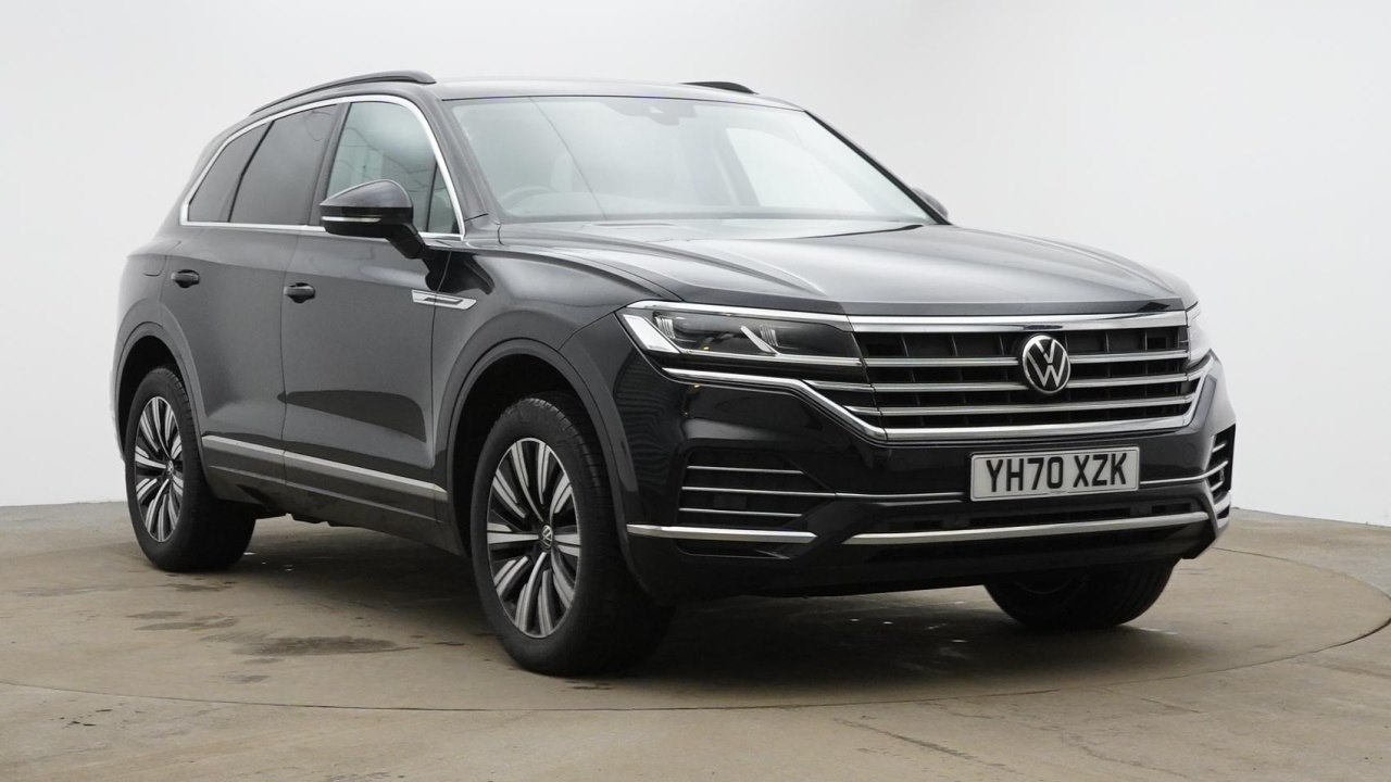 Main listing image - Volkswagen Touareg