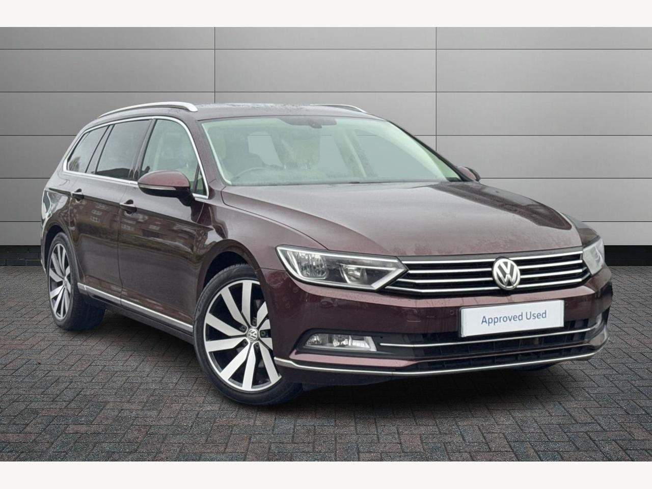 Main listing image - Volkswagen Passat Estate