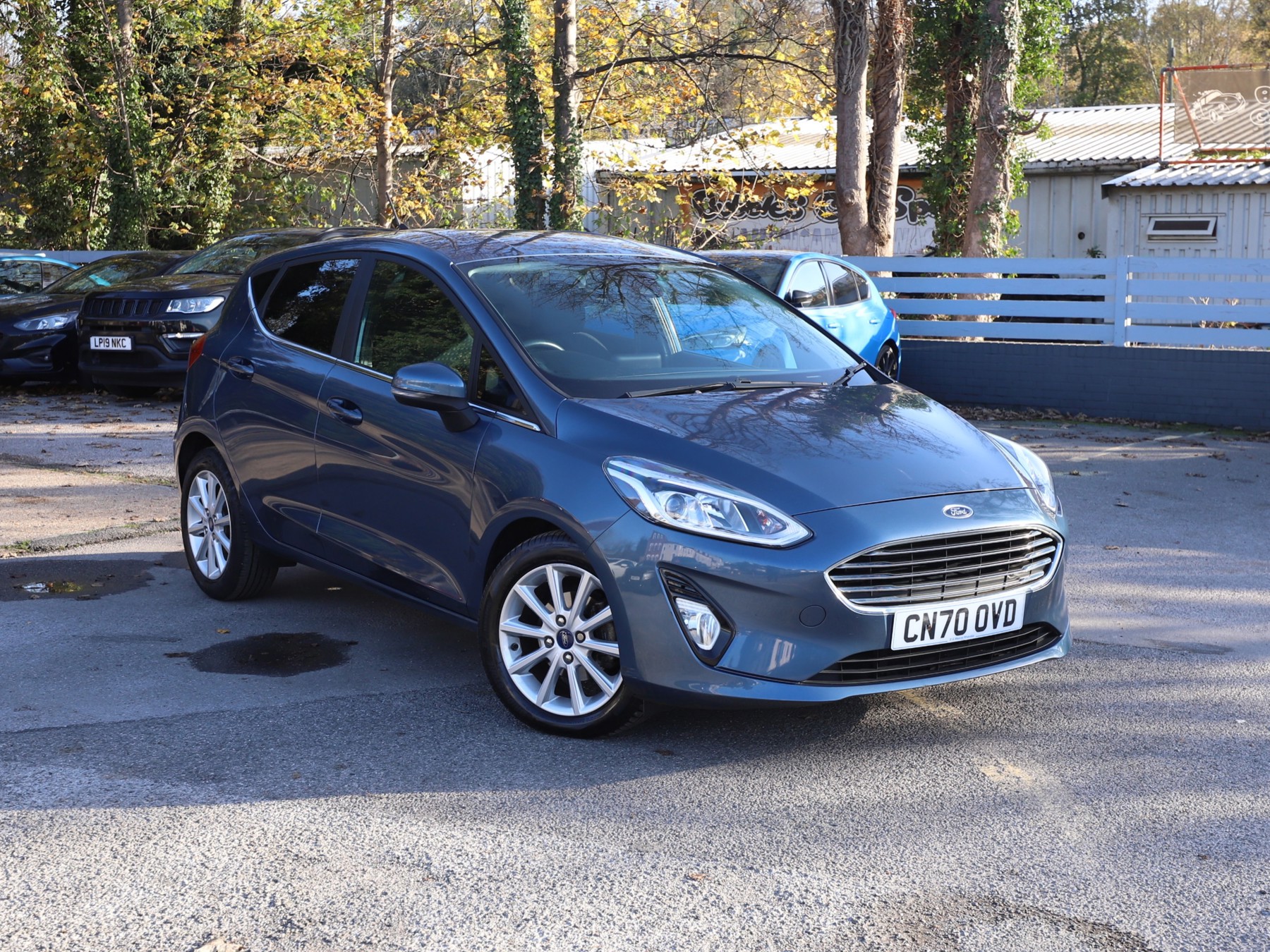 Main listing image - Ford Fiesta