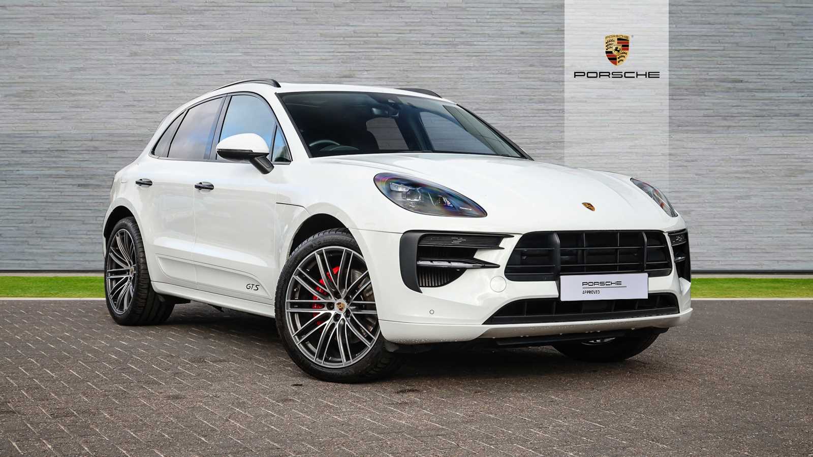 Main listing image - Porsche Macan