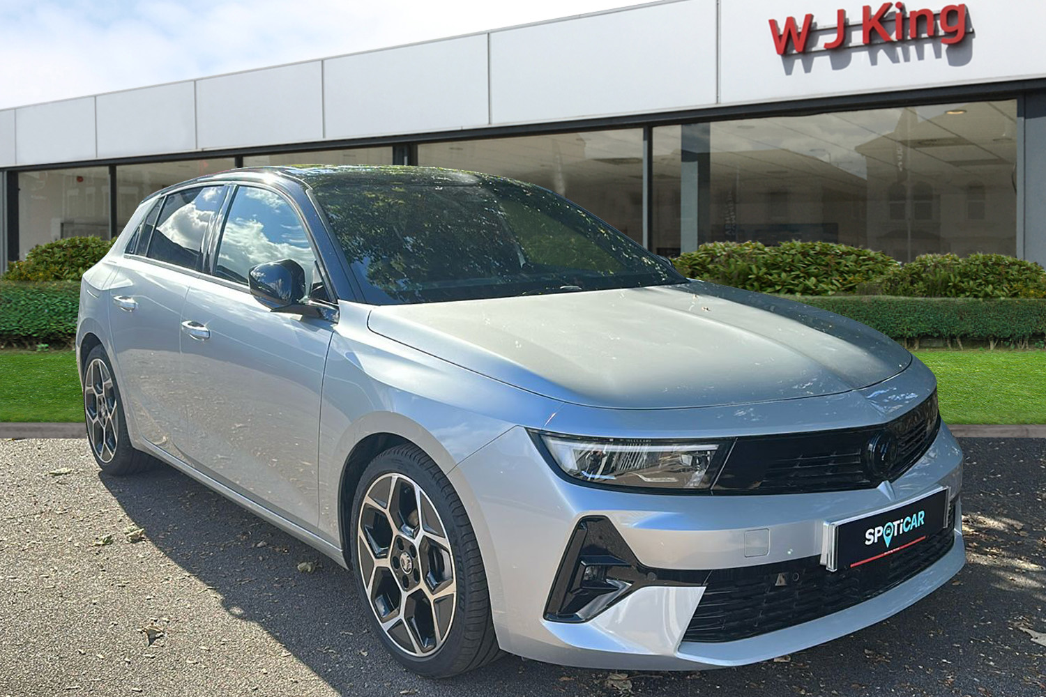 Main listing image - Vauxhall Astra