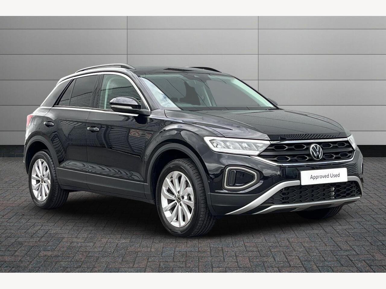 Main listing image - Volkswagen T-Roc