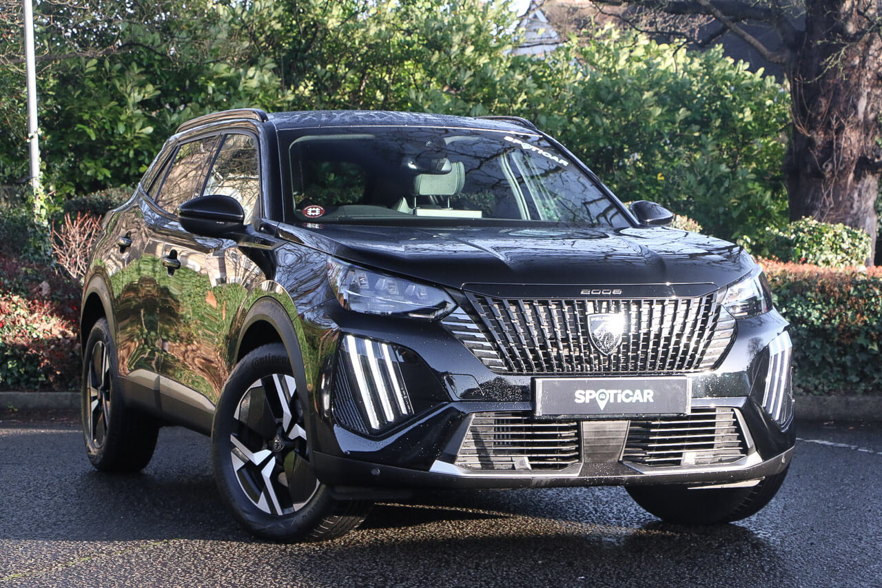 Main listing image - Peugeot 2008