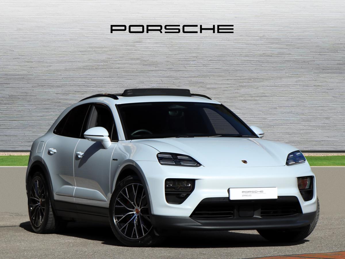 Main listing image - Porsche Macan
