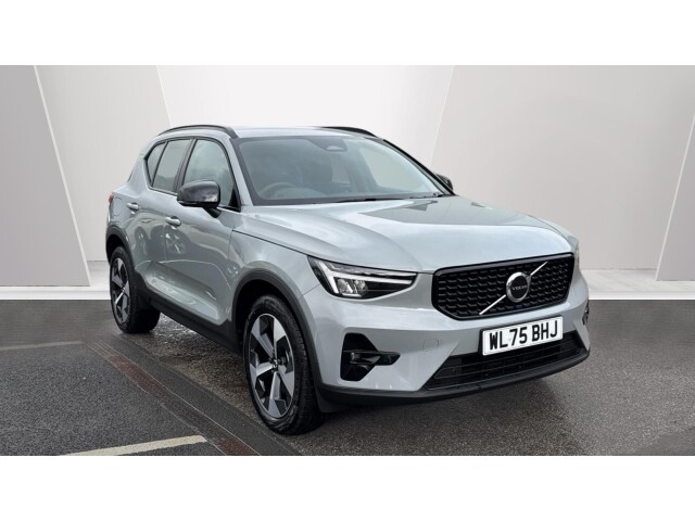 Main listing image - Volvo XC40