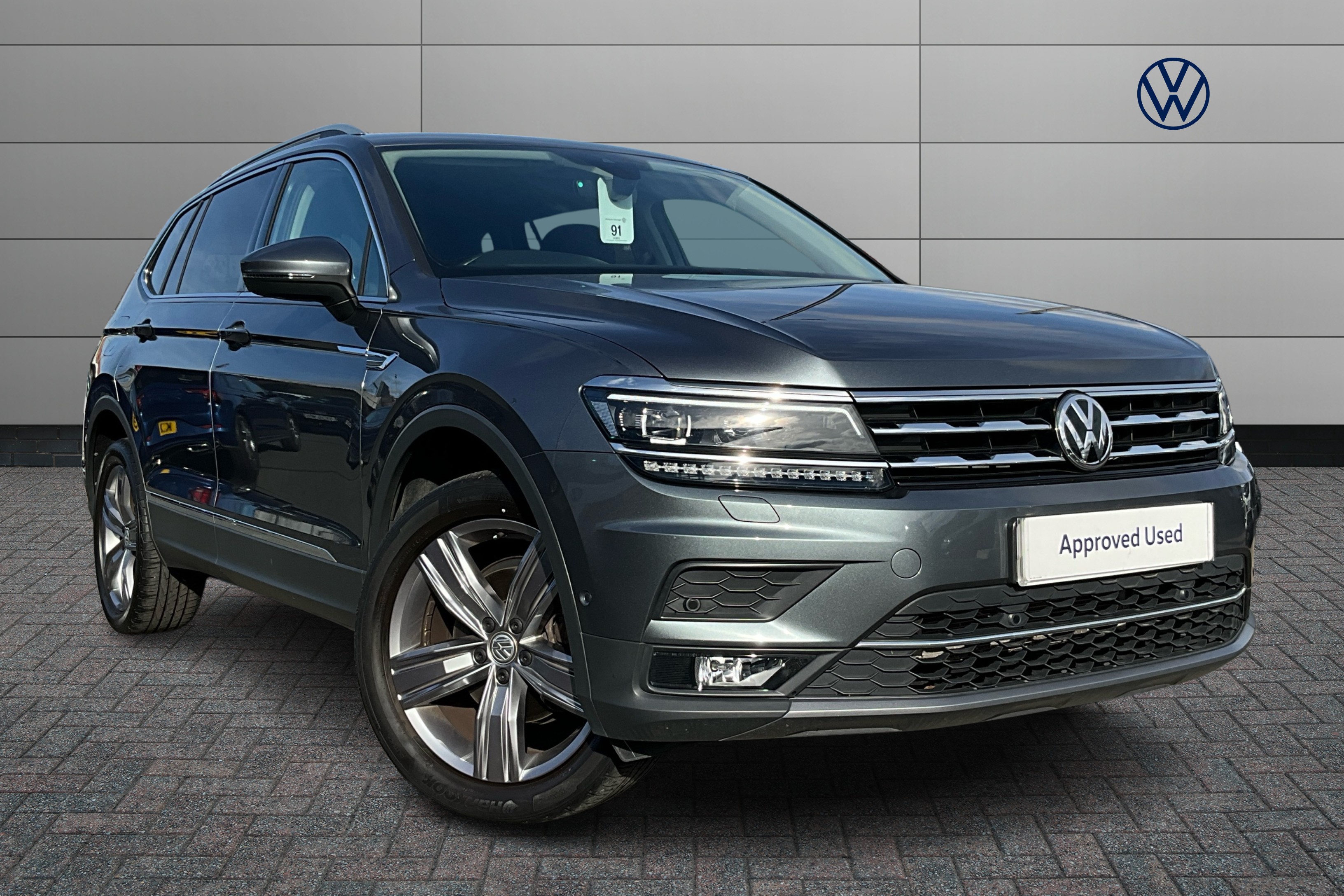 Main listing image - Volkswagen Tiguan Allspace