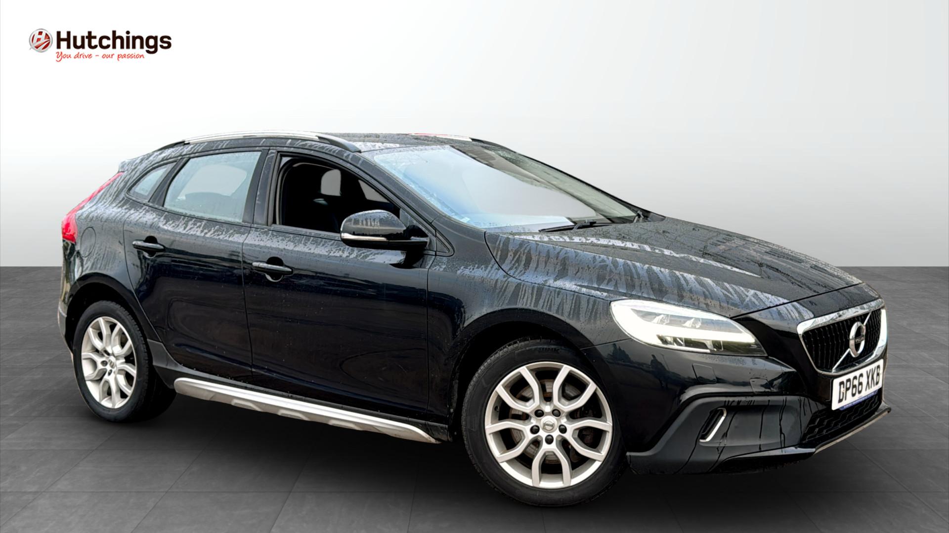 Main listing image - Volvo V40 Cross Country