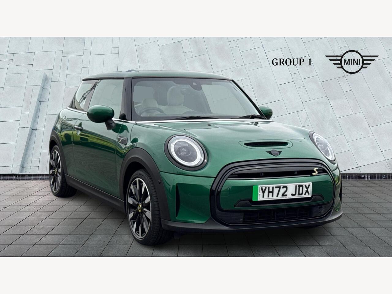 Main listing image - MINI Hatchback