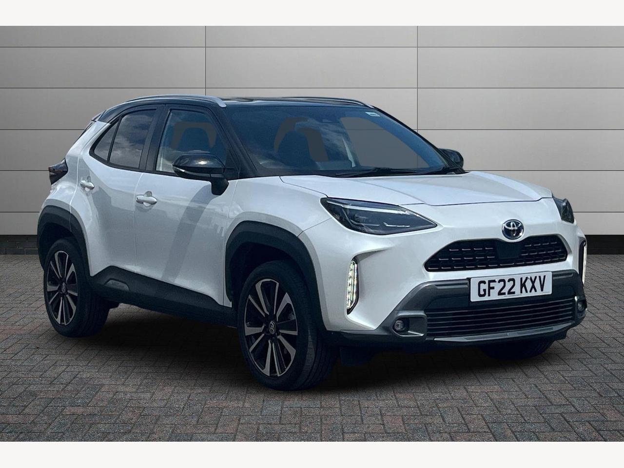 Main listing image - Toyota Yaris Cross