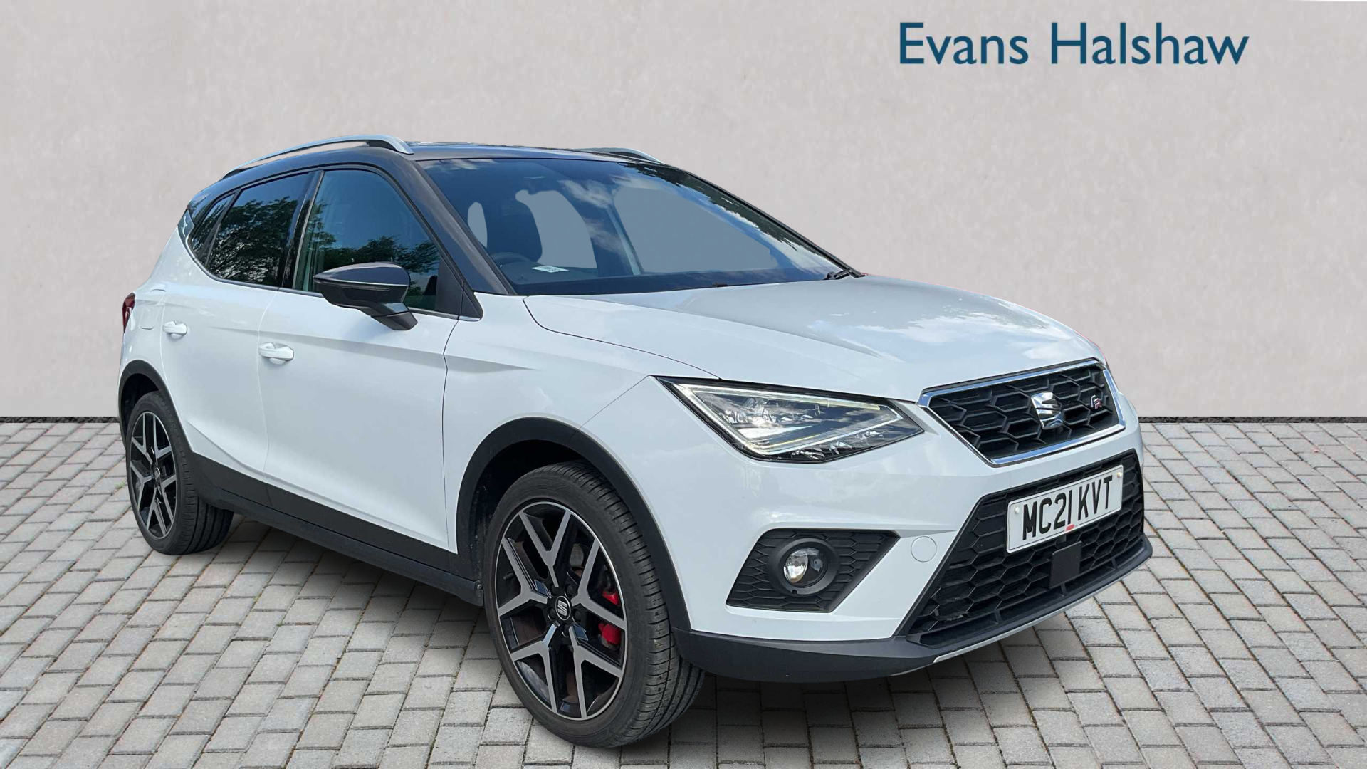 Main listing image - SEAT Arona